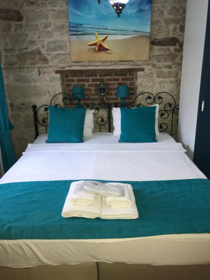 Foca Antik Otel Exterior photo